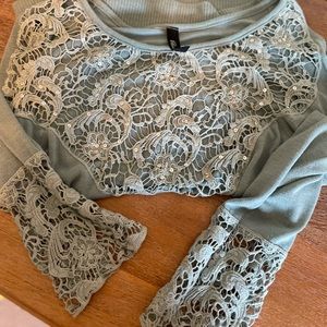 Women’s BKE Boutique sweater